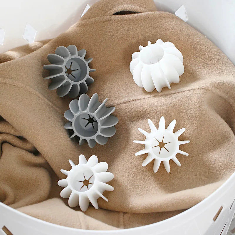 🧺 Reusable Pet Hair Remover Laundry Ball – Silicone Hair Catcher